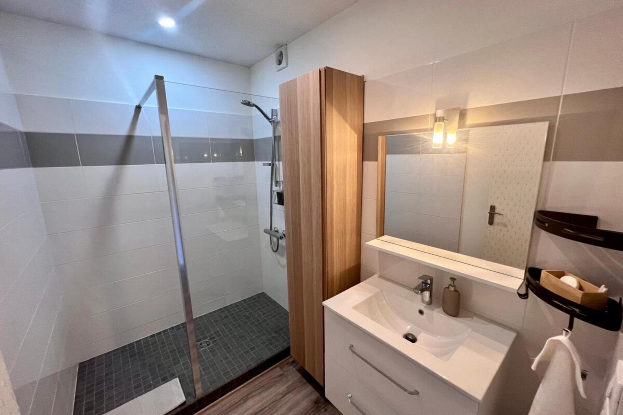 Casa Bert - T2 Avec Parking&Balcon En Centre Ville Brive-la-Gaillarde Extérieur photo